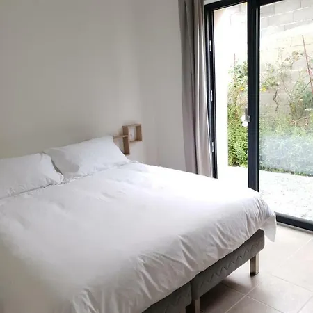 Hébergement de vacances De *